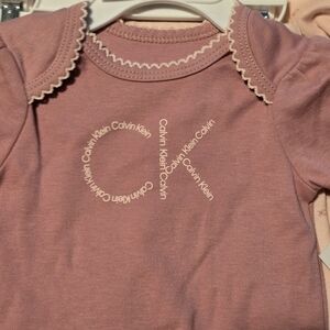 Baby Girl Calvin Klein 3 Piece Set 3-6month